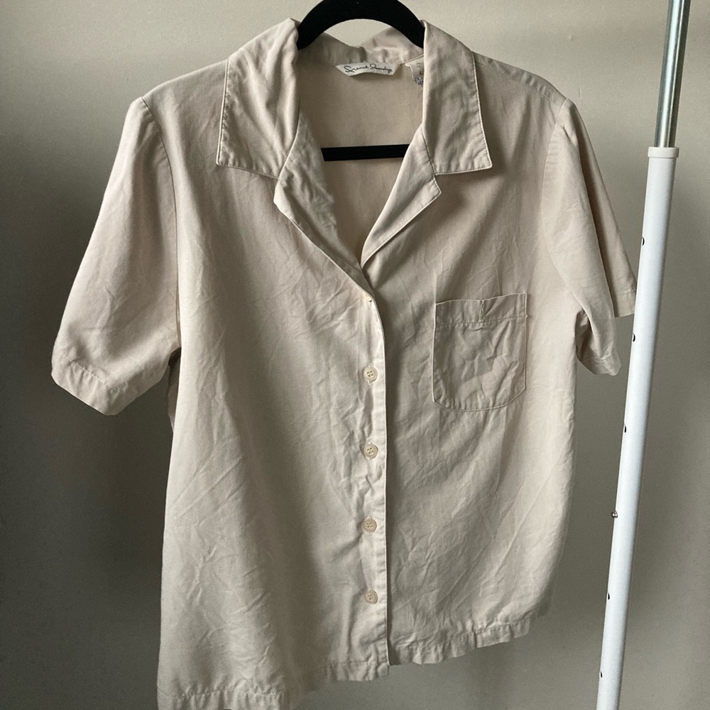 Women’s vintage button down